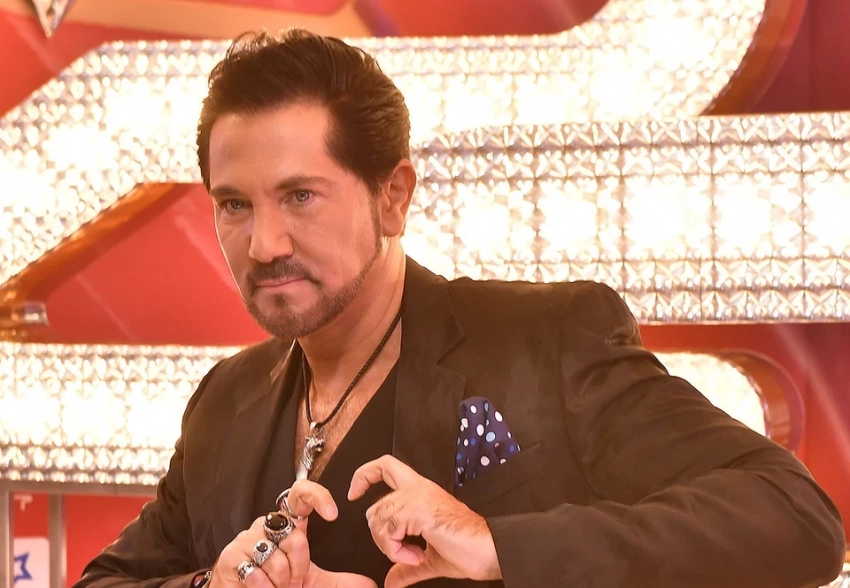 Новые подробности в деле Авраама Руссо: дело передали в военный суд, певец требует 10 миллионов рублей