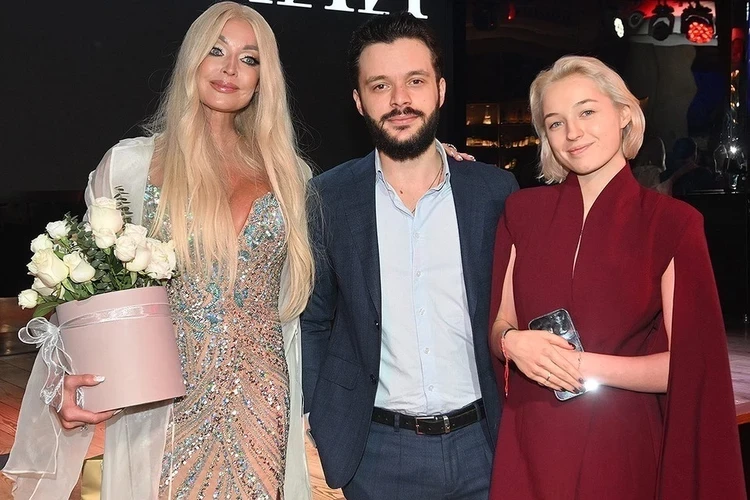 «Рыльце в пушку»: Волочкова раскрыла горькую правду о женихе дочери