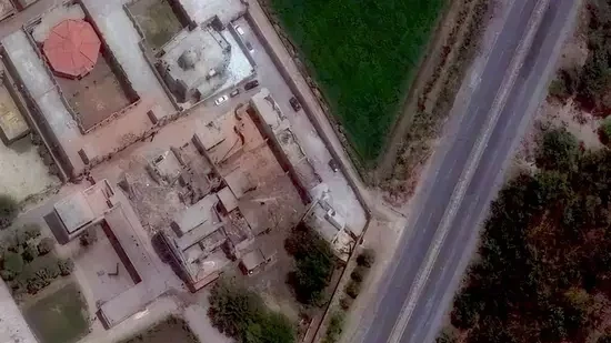 В Минобороны Индии опубликовали спутниковые снимки с результатами ударов по пакистанским военным объектам